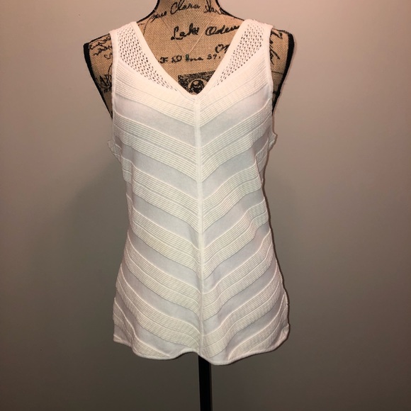 Anthropologie Tops - Anthropologie tank
